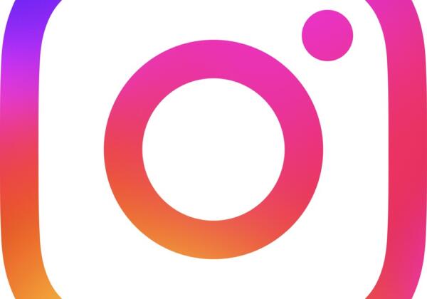 Instagram Glyph Gradient